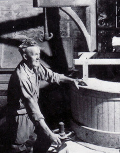 Beckman Mill | Charlie At Grinding Stone