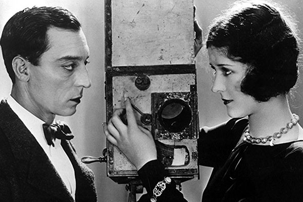 The Cameraman Staring Buster Keaton